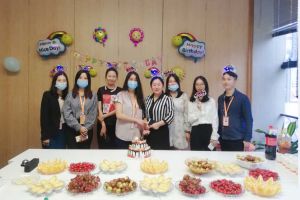 2020年11月份华体会体育·（中国）官方登录入口员工生日会 生活需要仪式感，工作需要归