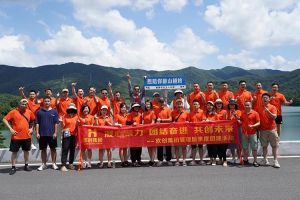 华体会体育·（中国）官方登录入口集团管理层季度培训总结会议&团建活动欢乐举行